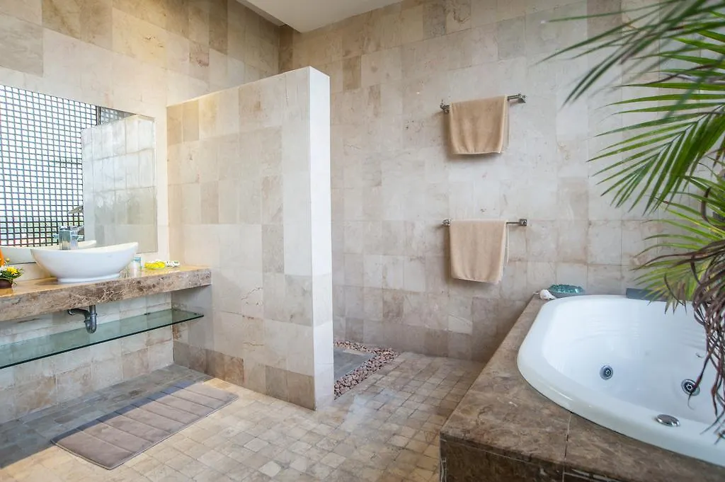 סמיניאק Bali Mystique Hotel & Apartment 3*,